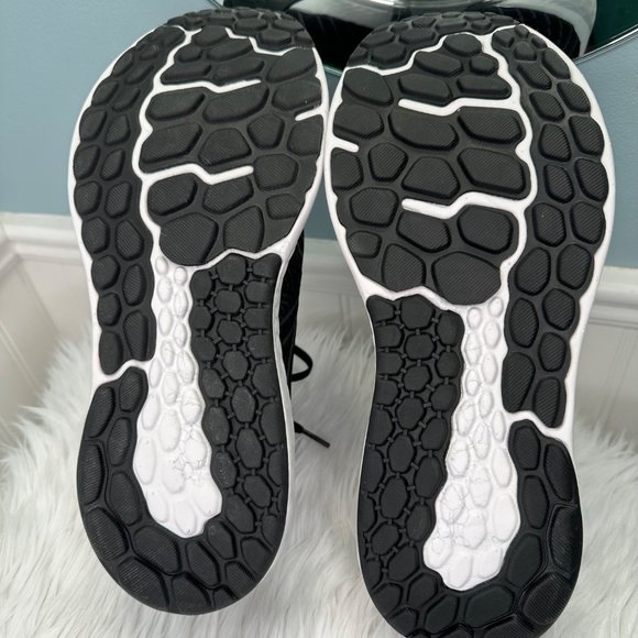 New Balance Men's 11 2E WIDE Fresh Foam X Vongo V5 Running Shoe Black - Picture 11 of 15